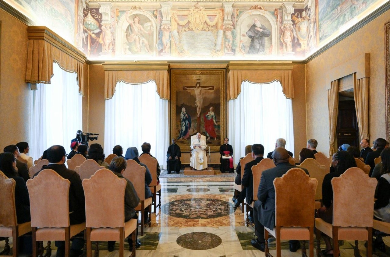 Ngăn ngừa lạm dụng trẻ em và người dễ bị tổn thương là sứ mạng của Giáo hội - Diễn từ của Đức Thánh cha Lêô XIV gửi đại hội toàn thể của Ủy ban Tòa thánh về bảo vệ trẻ vị thành niên