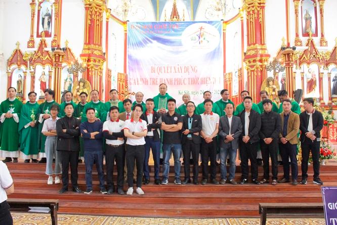 Ngày hội ngộ Giới trẻ Giáo hạt Kẻ Sặt với chủ đề:  “Bí quyết xây dựng Gia đình trẻ hạnh phúc”
