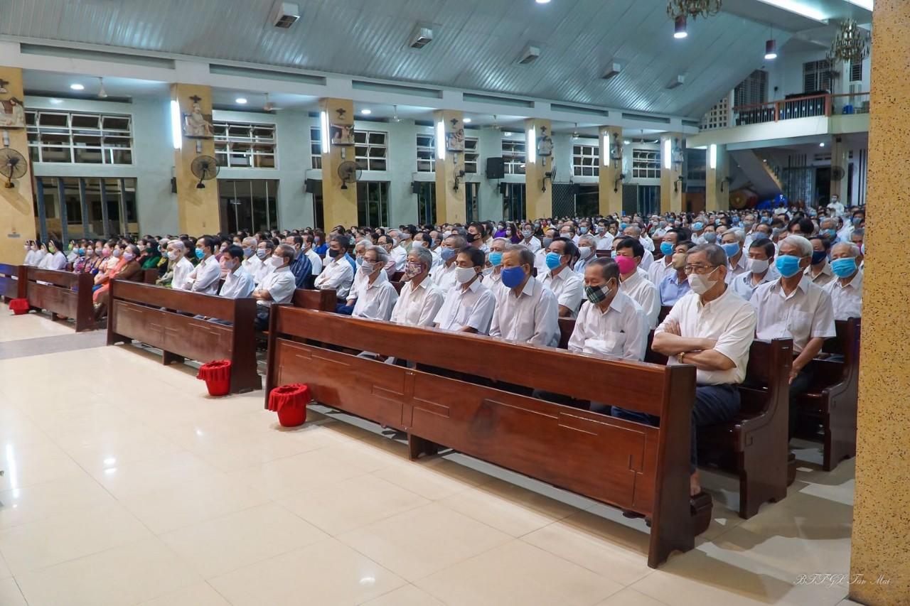 Covid-19 và giữ đạo