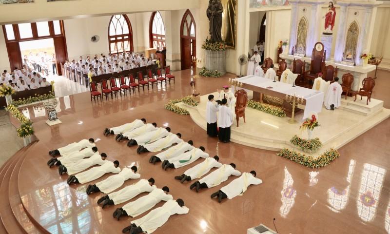 Linh mục thời Covid