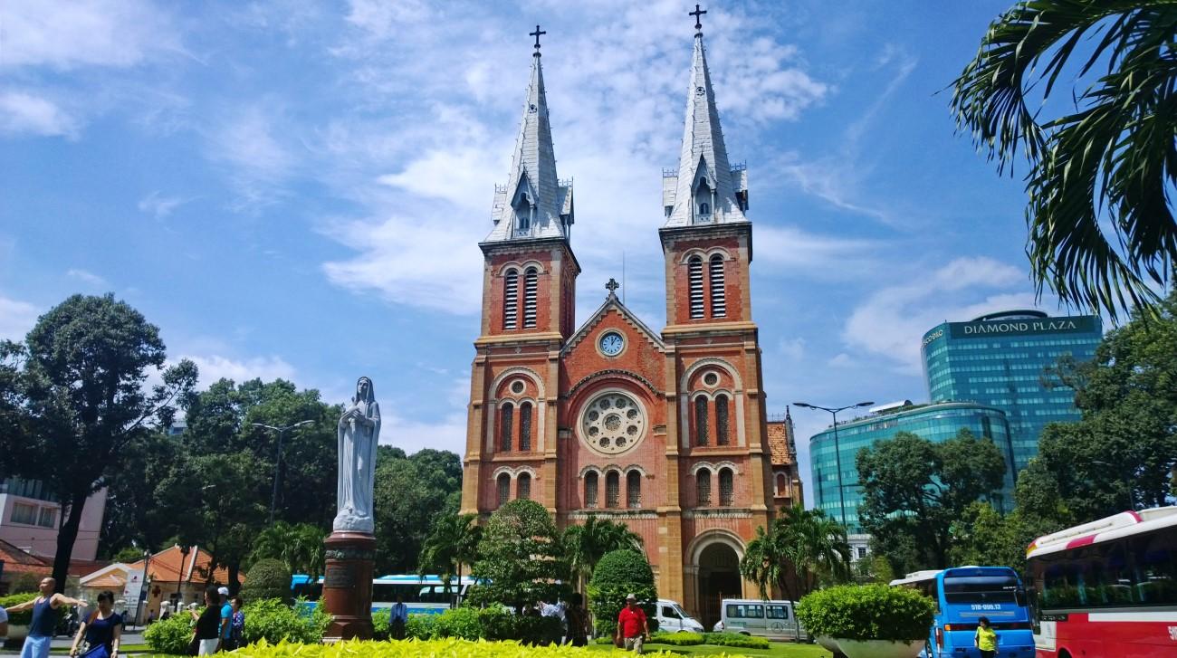 Giải đáp thắc mắc cho người trẻ - Những nơi thờ phượng