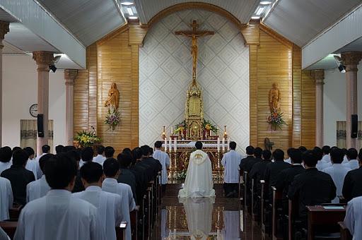 Viết cho người Chủng sinh trẻ