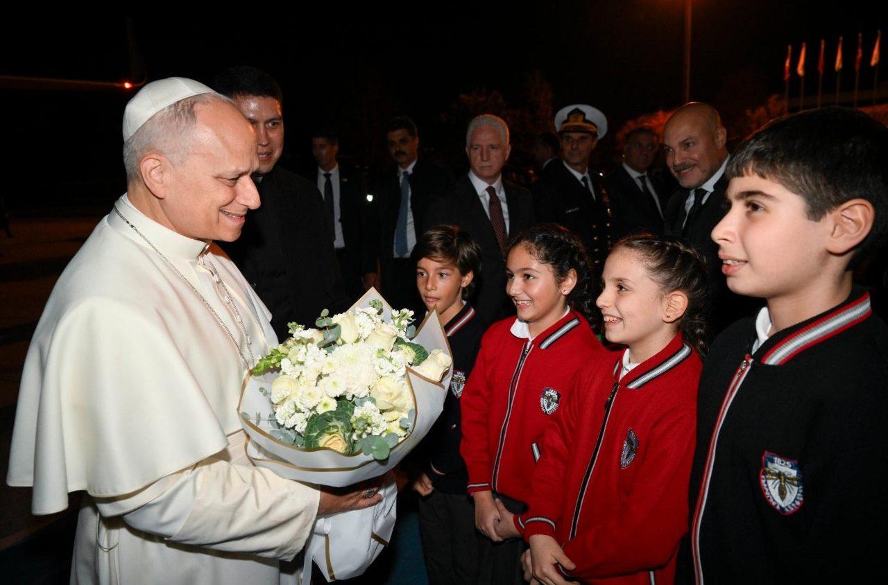 Đức Thánh cha Lêô XIV kết thúc chuyến thăm Ankara, đến Istanbul trong khung cảnh riêng tư