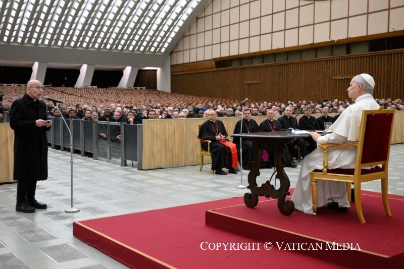 Các câu trả lời của Đức Thánh Cha Lêô XIV cho các câu hỏi của các linh mục Giáo phận Rôma trong cuộc gặp gỡ ngày 19/02/2026