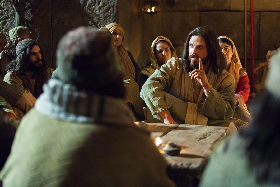 Ngồi chỗ cuối (01/11/2025 - Thứ Bảy tuần 30 Thường niên)