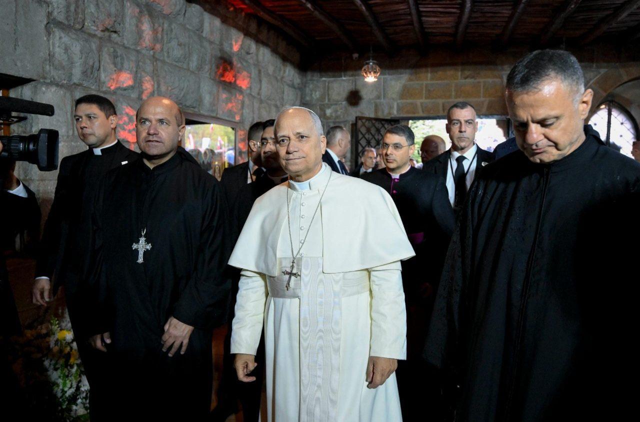 Đức Thánh cha Lêô XIV cầu nguyện tại Mộ Thánh Charbel tại Libăng (01/12/2025)